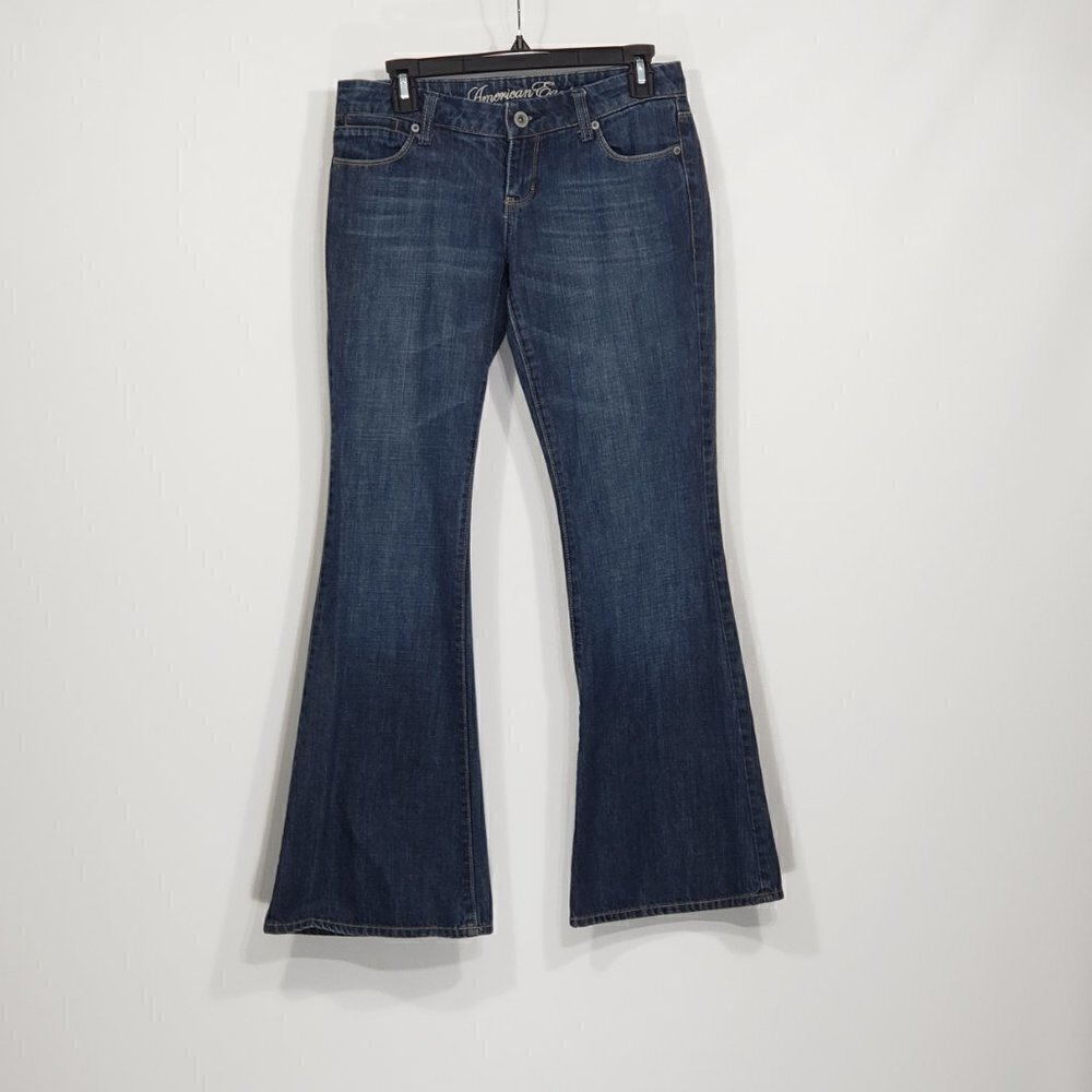 American Eagle  Real Flare Jeans  Women's Size 4 Reg
